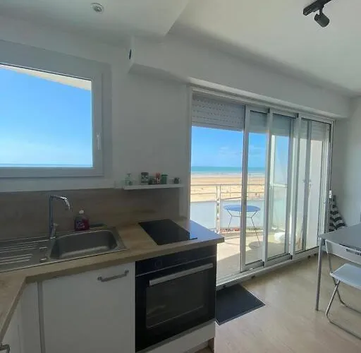 Face 아파트 생장드몽